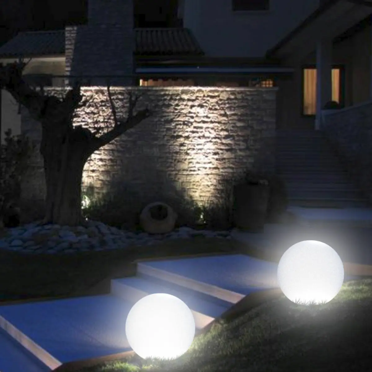 Sfera luminosa da giardino Arkema SF300 in resina LLDPE con pannello fotovoltaico 30 cm - Image 4